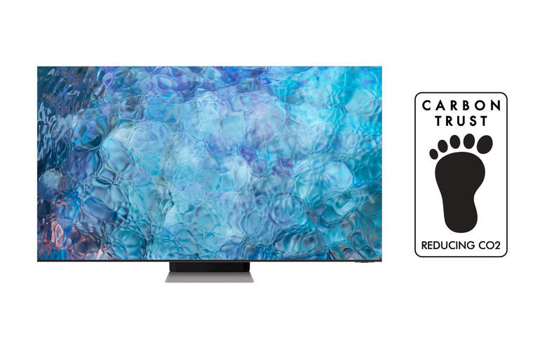 삼성 Neo QLED 8K 모델과 Reducing CO<sub>2 </sub>인증 로고 이미지 2021.08.03 (출처:삼성전자)