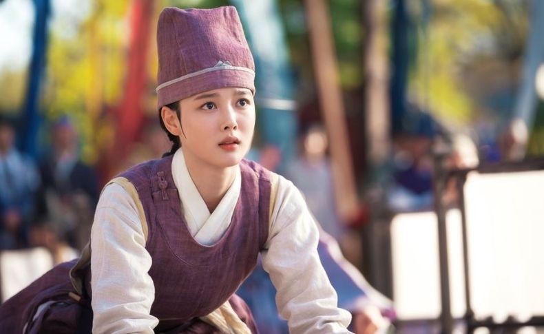 ‘홍천기’ 김유정, 그림 경연 탈락 위기 공명과 불꽃 대치 ‘팽팽’ 2021.09.13 (출처:SBS)