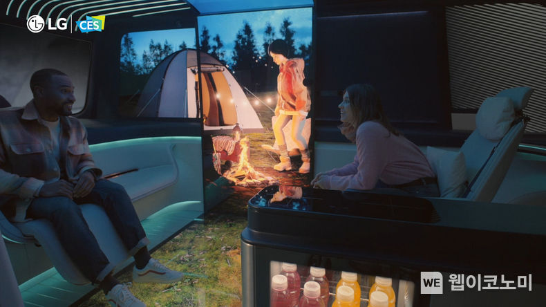 ‘미래의 더 나은 일상’을 위해 인공지능 기반 미래 자율주행차의 콘셉트 모델인 LG 옴니팟(LG OMNIPOD)을 새롭게 선보인다. LG 옴니팟은 업무를 위한 오피스 공간뿐만 아니라 영화감상, 운동, 캠핑 등 다양한 엔터테인먼트를 즐길 수 있는 개인 공간으로도 활용 가능하다. 2022.01.03.출처:LG전자