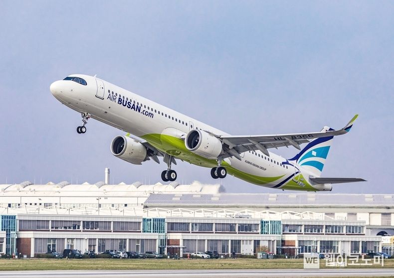  에어부산 A321neo 항공기 2022.01.26 (출처: 에어부산)