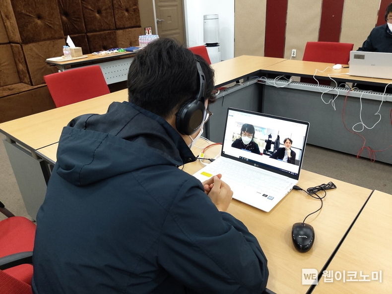한국남동발전 삼천포발전본부에서 비대면 구매상담이 진행되고 있다.2022.04.05.(사진=한국남동발전)