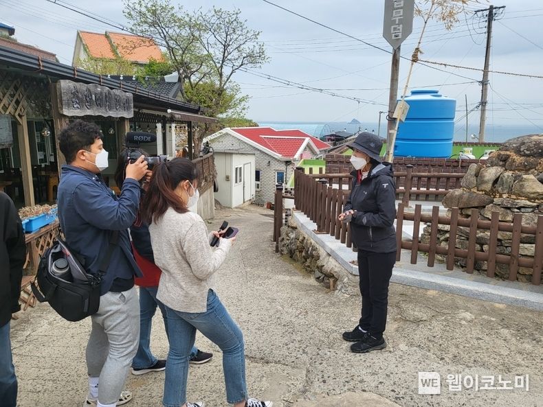 코리아넷 남해군 홍보 취재 장면.2022.04.15.(사진=남해군)