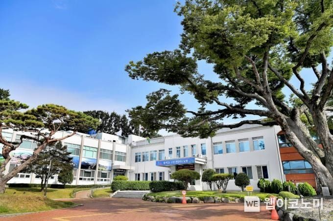 남해군청 전경.(사진=남해군)