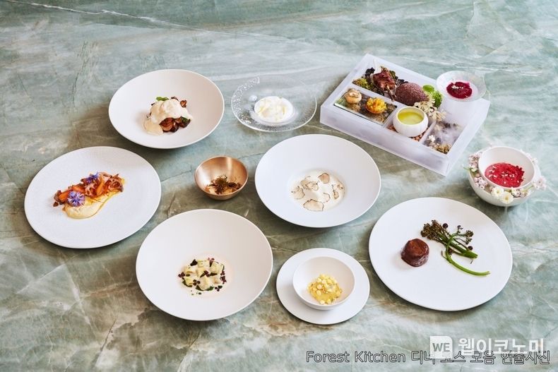 Forest Kitchen 디너 코스 모음 연출사진 2022.07.06. (출처: 농심)