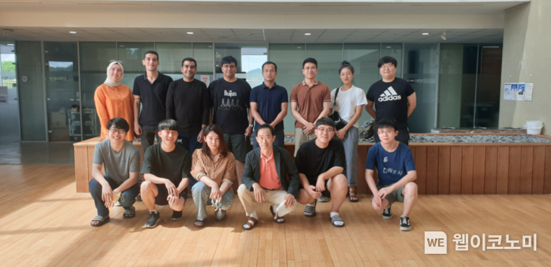 KAIST 전산학부 한동수 교수 연구팀 단체사진. 2022.07.08 (출처: 카이스트)