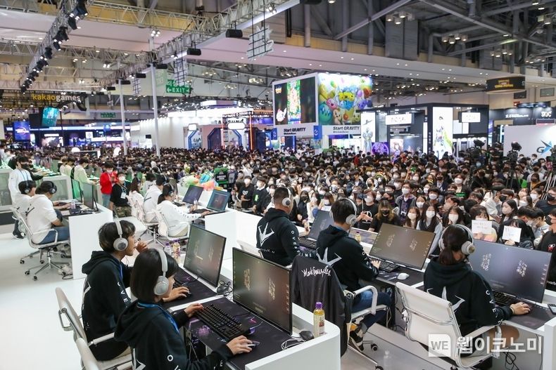 넷마블, 지스타2022 출품작 '파라곤: 디 오버프라임' 자낳대 결승전 진행 2022.11.20 (출처: 넷마블)