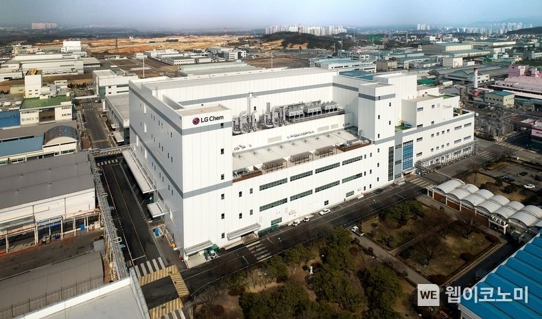  단입자 양극재를 양산하는 LG화학 청주공장 모습 2023.06.26 (출처 : LG화학)