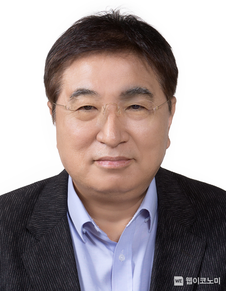 최근 국제조선전문위원회(CESS) 신임 의장으로 선출된 HD한국조선해양 신종계 기술자문 2023.07.25 (출처 : HD현대) 