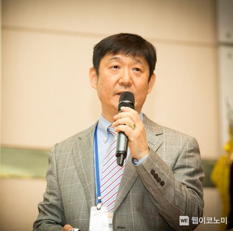 POSTECH(포항공과대학교) 신소재공학과 이병주 교수 2023.11.22. (출처: POSTECH)