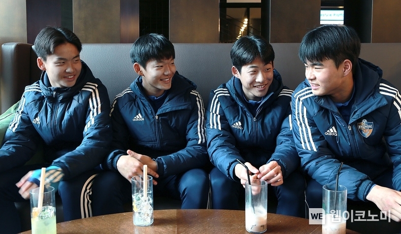 울산HD U15(현대중) 선수 (왼쪽부터) 조민우, 김도훈, 박주환, 남이안 선수 / 2024.01.22 (출처: 넥슨)