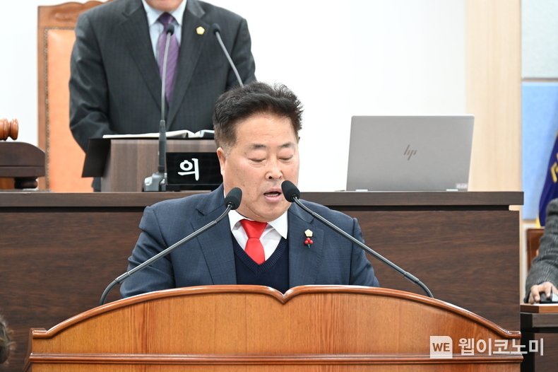 5분자유발언 강대철 의원. (출처: 남해군의회)
