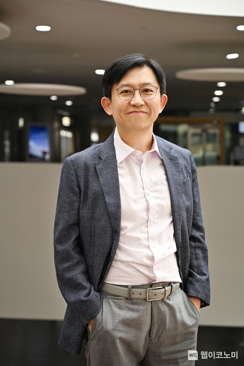 KAIST 신소재공학과 김상욱 교수 / 2024.02.22 (출처: KAIST)