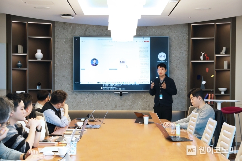 롯데건설은 지난 22일 서울 종로구 소재 한국마이크로소프트에서 롯데건설 임직원들을 대상으로 Copilot Workshop(이하 코파일럿 워크샵)을 진행했다. / 2024.03.26 (출처: 롯데건설)