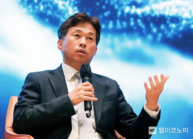 SK하이닉스 곽노정 대표이사 사장이 2일 이천 본사에서 ‘AI시대, SK하이닉스 비전과 전략’을 주제로 기자 간담회를 진행하고 있다. / 2024.05.02 (출처: SK하이닉스)