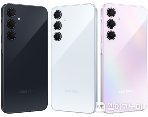 갤럭시 A35 5G 모델 이미지. KT가 40만원대 합리적인 가격의 스마트폰 ‘갤럭시 A35 5G’를 출시했다. / 2024.06.21 (출처: KT)