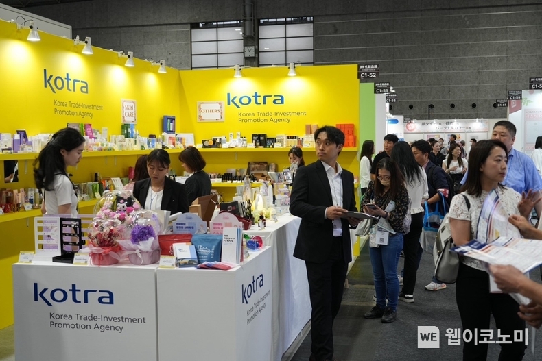 산업통상자원부(장관 안덕근)와 KOTRA(사장 유정열)는 9월 25일 ‘2024 오사카 K뷰티 쇼케이스’를 개최했다. ‘2024 오사카 K뷰티 쇼케이스’ 현장 모습. / 2024.09.25 (출처: KOTRA)