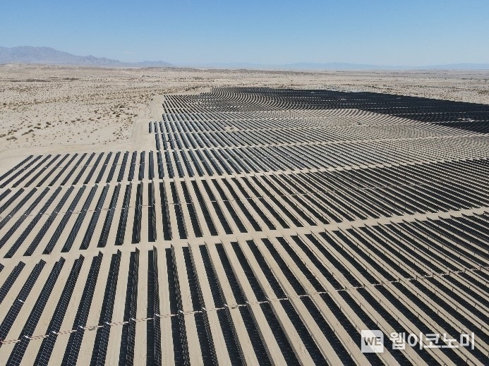 한화큐셀이 지난 5월 완공한 미국 캘리포니아 주 50MW 규모 태양광 발전소 (본 첨부사진은 보도자료 내용과 직접적인 관련이 없습니다. / 2024.10.02 (출처: 한화큐셀)