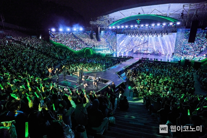 하나은행, 가을밤을 물들인 초록빛 물결! 「2024 하나플레이리스트 콘서트」 성료 / 2024.10.07 (출처: 하나은행)