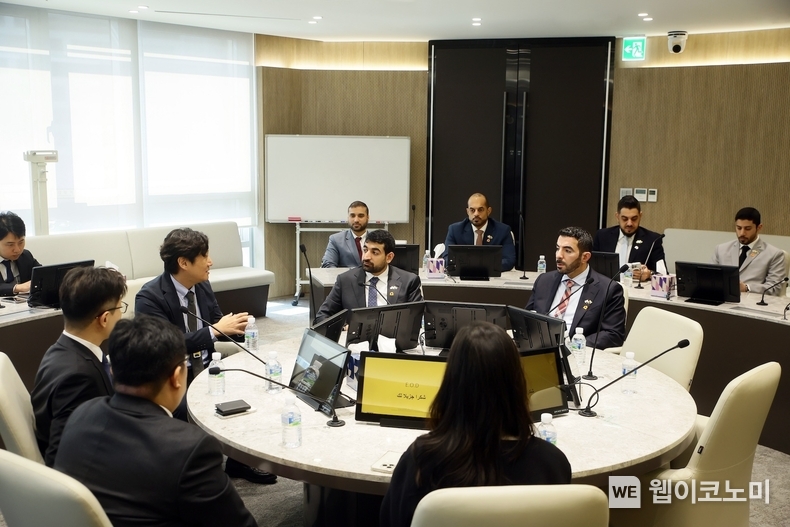 UAE 샤르자 왕실 고위대표단 카카오모빌리티 방문, 자율주행⋅로봇 등 미래 모빌리티 기술 체험 / 2024.10.09 (출처: 카카오모빌리티)