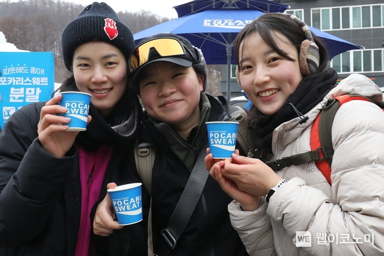 동아오츠카는 오는 16일부터 20일까지 겨울공주 군밤축제서 따뜻한 포카리스웨트 시음회를 진행한다. / 2025.01.14 (출처: 동아오츠카)