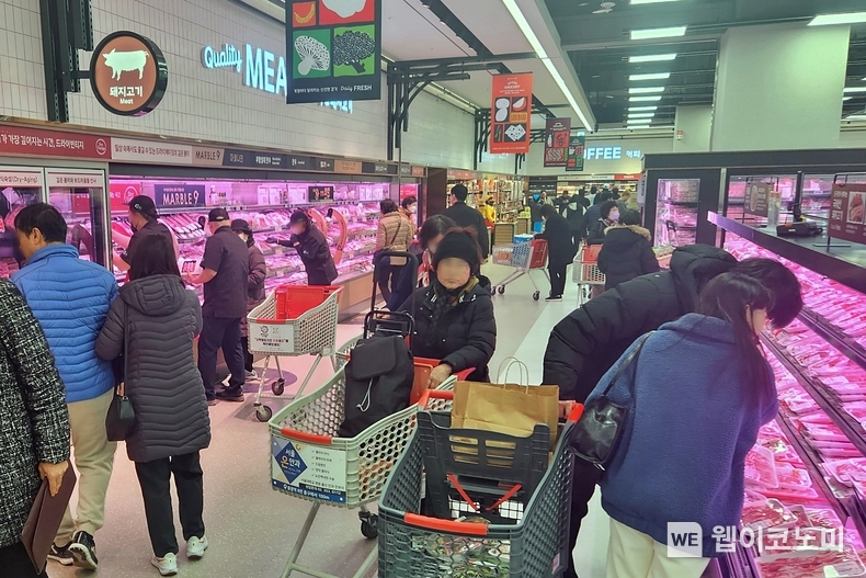 롯데마트 그랑그로서리 은평점 축산매장 전경 / 2025.02.27 (출처: 롯데마트)