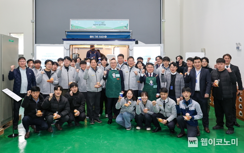 한수원 황주호 사장이 28일 협력기업 (주)이투에스를 방문해 올해 첫 원전 업계 소통 행보에 나섰다 / 2025.02.28 (출처: 한국수력원자력)
