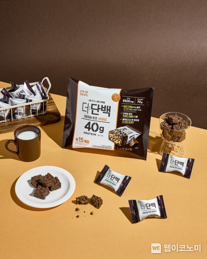  '더:단백 크런치바 초코 mini' . (출처: 빙그레) / 2025. 04 22