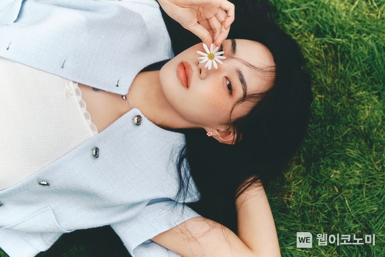 로엠 뉴에센셜 라인. (출처: 이랜드월드) / 2025. 05. 23