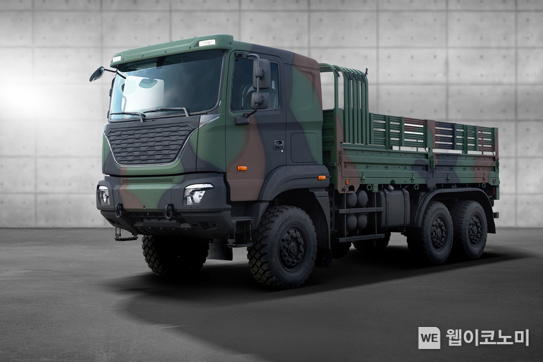 기아 중형표준차(KMTV, Kia Medium Tactical Vehicle) 5톤 모델. (출처: 기아) / 2025. 06. 10