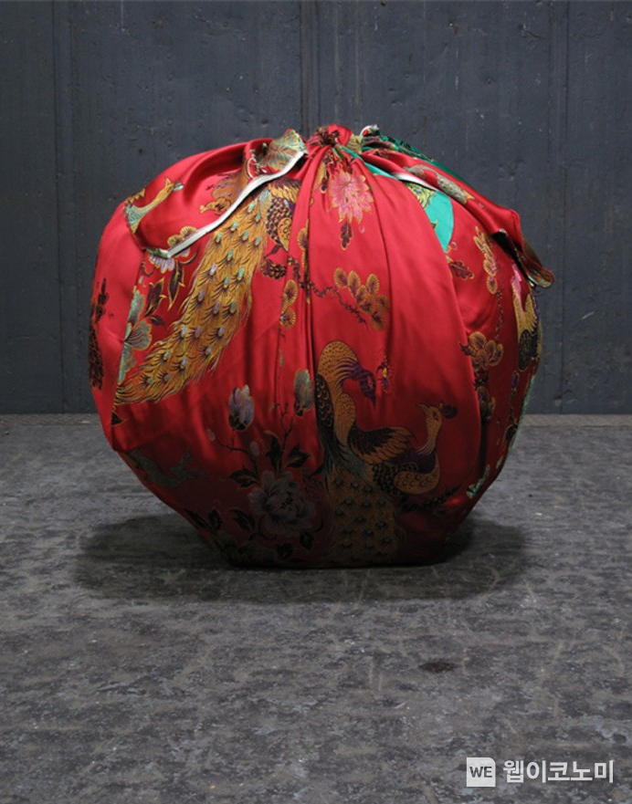 김수자 作 Bottari 