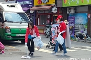 이동환, 이인애 도의원 후보와 청소 유세‘눈길’