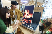 LG 스탠바이미 Go와 함께 즐기는 가을 캠핑
