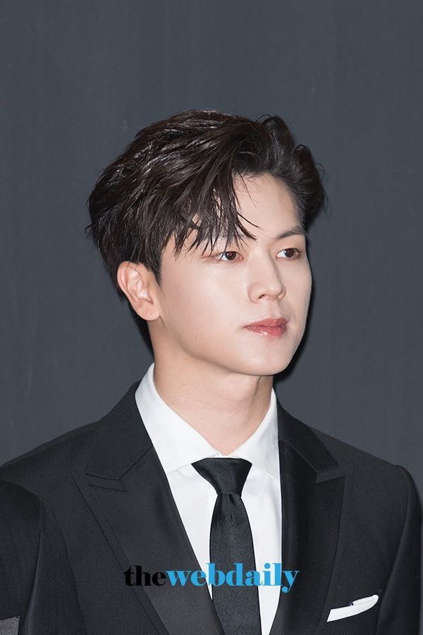 비투비(BTOB) 육성재, ‘2018 아시아모델어워즈' 레드카펫 행사