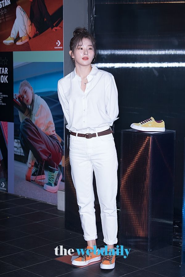 레드벨벳(RedVelvet) 슬기, 컨버스(CONVERSE)가 원스타 캠페인 골목 이벤트
