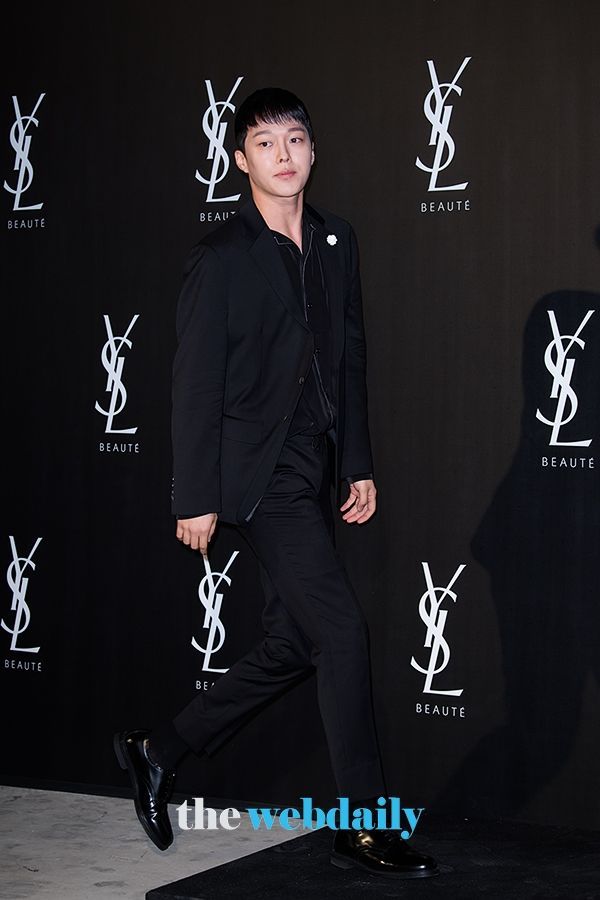 장기용, “입생로랑 뷰티 호텔” 오프라인 행사