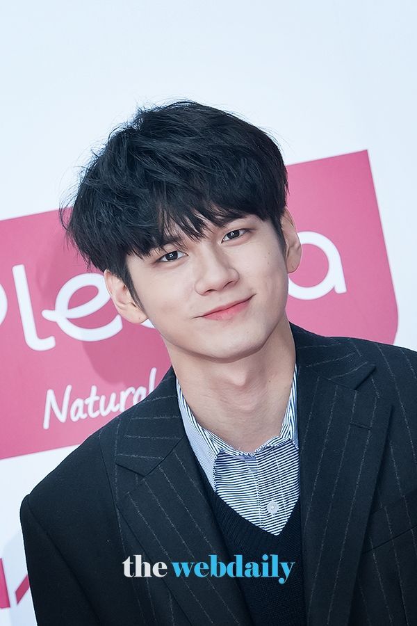 워너원(WannaOne) 옹성우, 워너원(WannaOne)과 함께하는 ‘치카치카 PLAY’ 팬행사