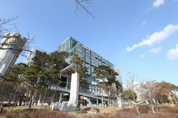 ▲ 금천구청