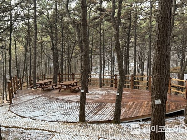 백운산쉼터 이미지