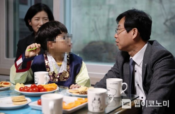 광산구, ‘받아쓰기 110점’ 못 받아본 구청장, “괜찮아요” 토닥