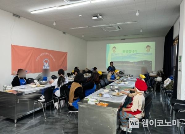 법인청사초롱마을 이미지